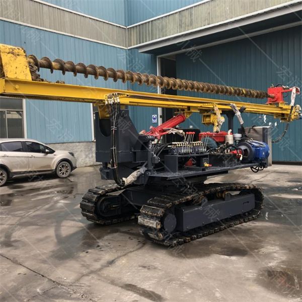 履帶光伏鉆孔機(jī)，光伏螺旋鉆孔機(jī)報(bào)價(jià)